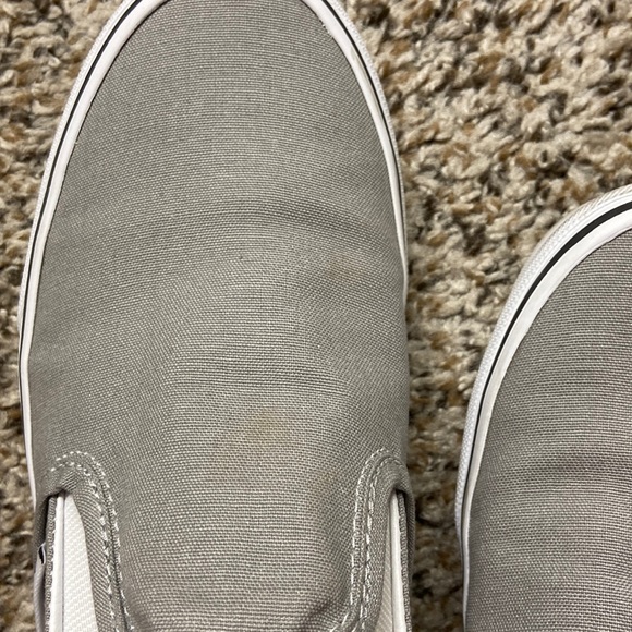 Great condition dove gray vans. - Picture 2 of 4